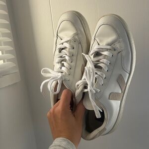 Veja Low-Top Sneakers in Off-White and Beige